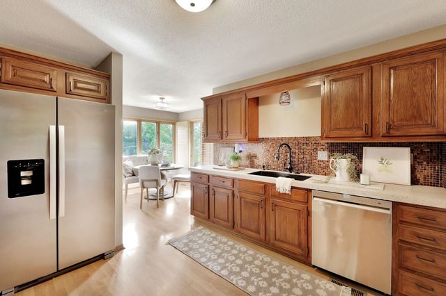 2501 N Fox Run, Wichita, KS 67226