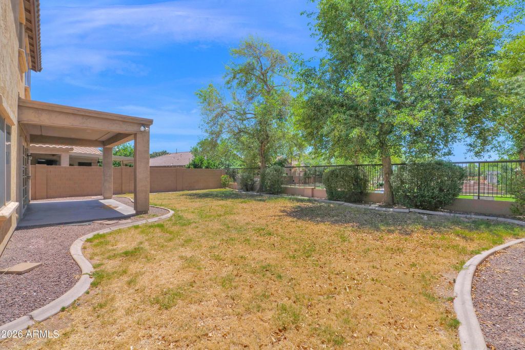 Image 32 of property listing at 4902 S CARMINE --, Mesa, AZ 85212