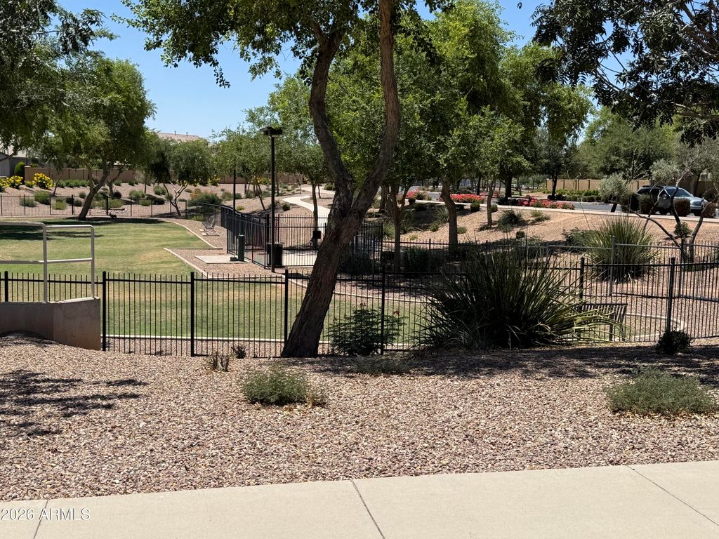 Image 36 of property listing at 4902 S CARMINE --, Mesa, AZ 85212