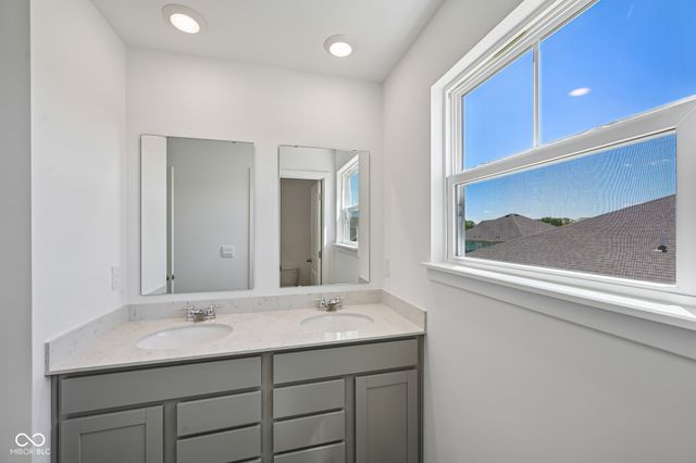 305 Highland Avenue, Danville, IN 46122