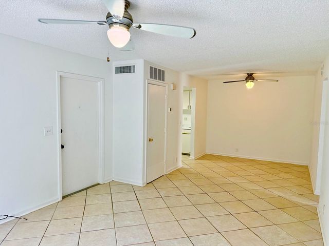 20 SHEOAH BOULEVARD 9, Winter Springs, FL 32708