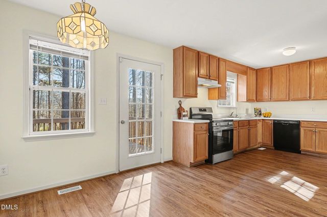 448 Henwood Court, Fuquay Varina, NC 27526