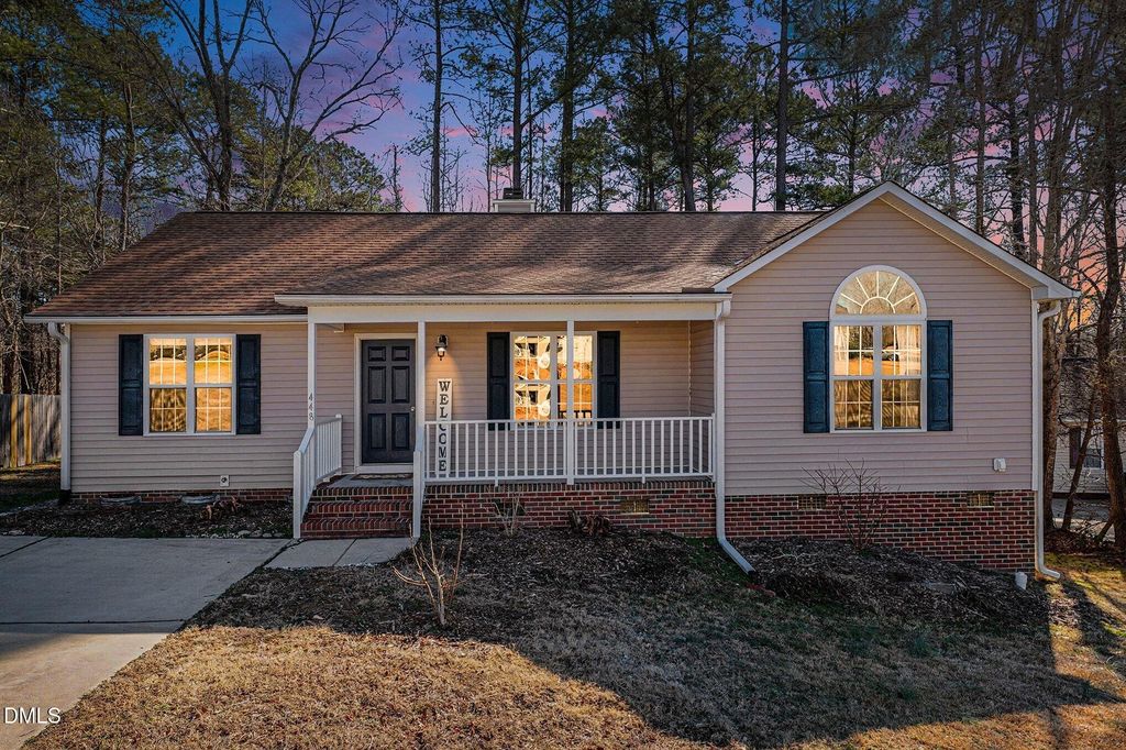 448 Henwood Court, Fuquay Varina, NC 27526