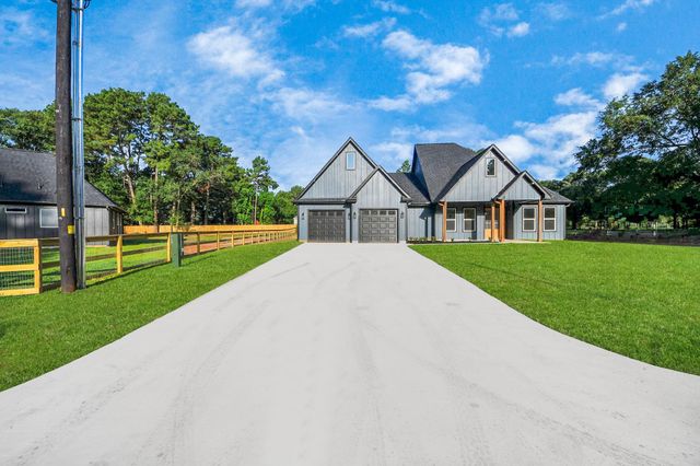 15315 Alchester Court, Plantersville, TX 77363