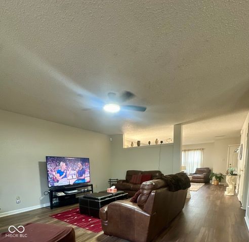 5643 Garamy Drive, Indianapolis, IN 46254