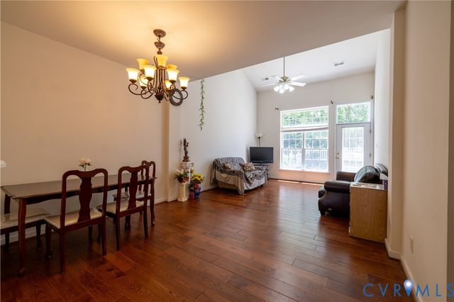 5909 Chapel Lawn Ter, Glen Allen, VA 23059
