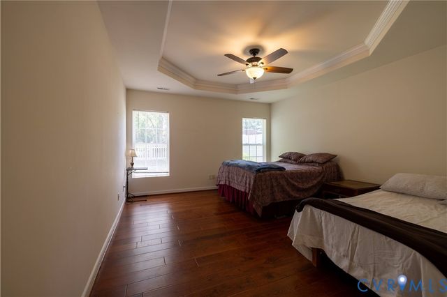 5909 Chapel Lawn Ter, Glen Allen, VA 23059