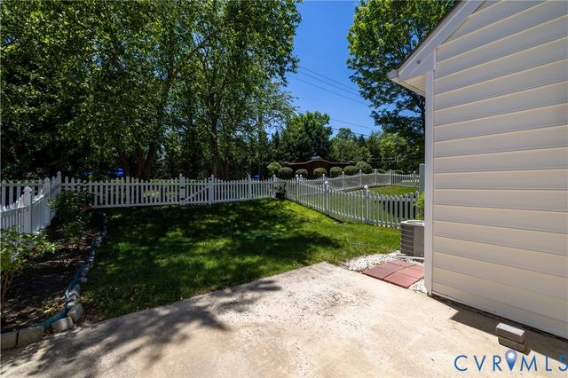 5909 Chapel Lawn Ter, Glen Allen, VA 23059