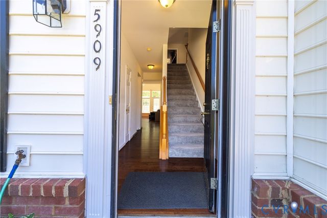 5909 Chapel Lawn Ter, Glen Allen, VA 23059