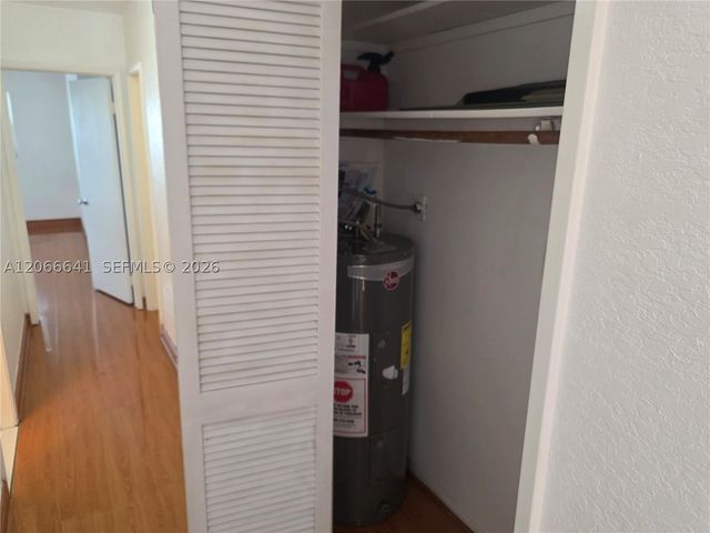 1500 SE 15th St 318, Fort Lauderdale, FL 33316