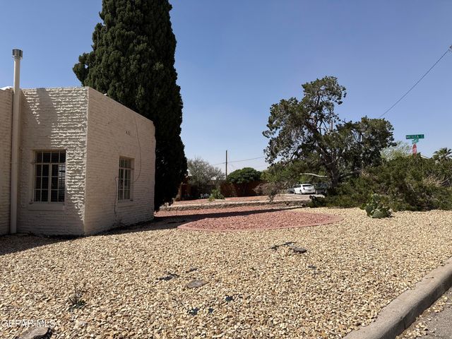 1222 Mesita Drive, El Paso, TX 79902