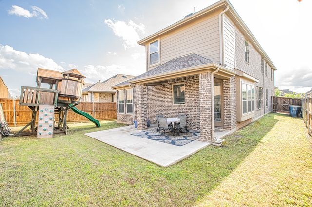 3524 Lilac Drive, Aubrey, TX 76227