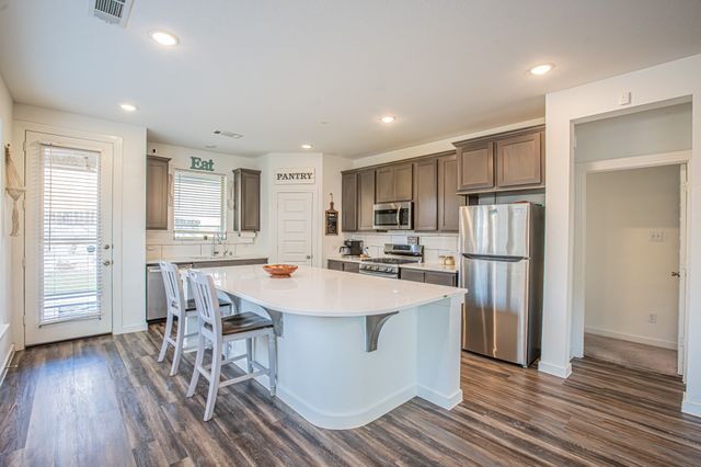 3524 Lilac Drive, Aubrey, TX 76227