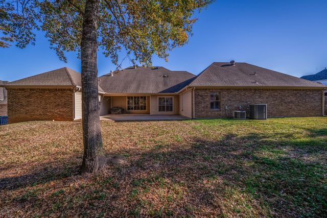 103 Smackover Ln, White Oak, TX 75693
