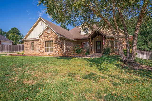 103 Smackover Ln, White Oak, TX 75693