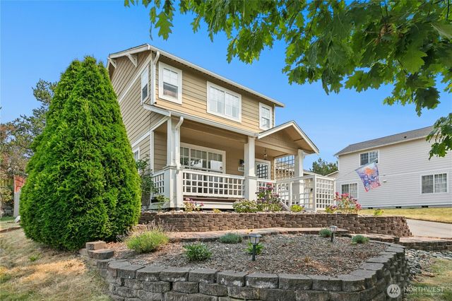 2188 SW Sunnyside Avenue, Oak Harbor, WA 98277