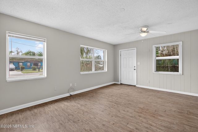 247 W 45TH Street, Jacksonville, FL 32208