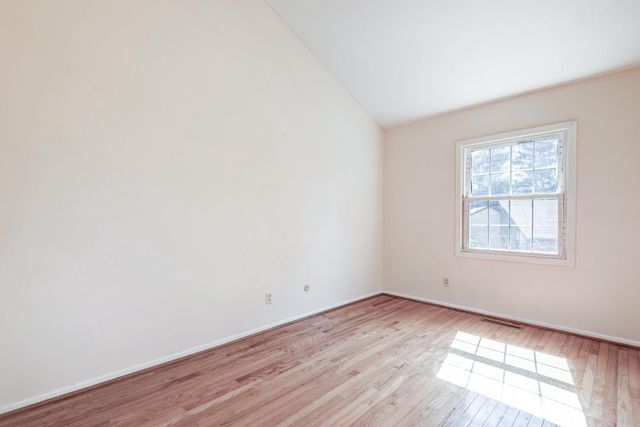 73 WEDGE LN, Reading, PA 19607