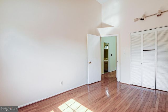 73 WEDGE LN, Reading, PA 19607