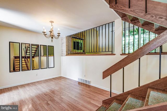 73 WEDGE LN, Reading, PA 19607