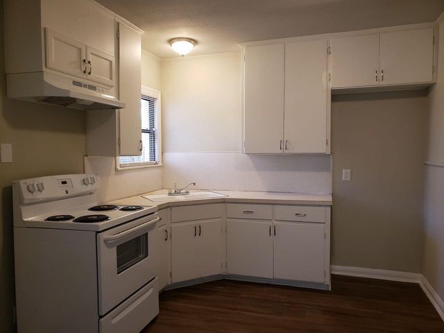 3270 Willowood Drive, Beaumont, TX 77703