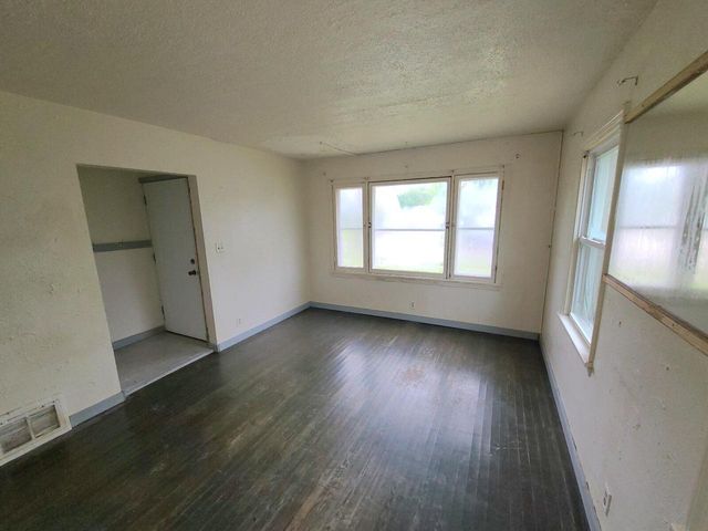 5129 N 62nd STREET, Milwaukee, WI 53218