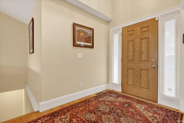 53475 Hansel Lane, South Bend, IN 46637