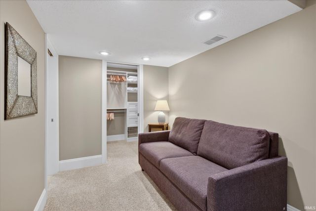 53475 Hansel Lane, South Bend, IN 46637
