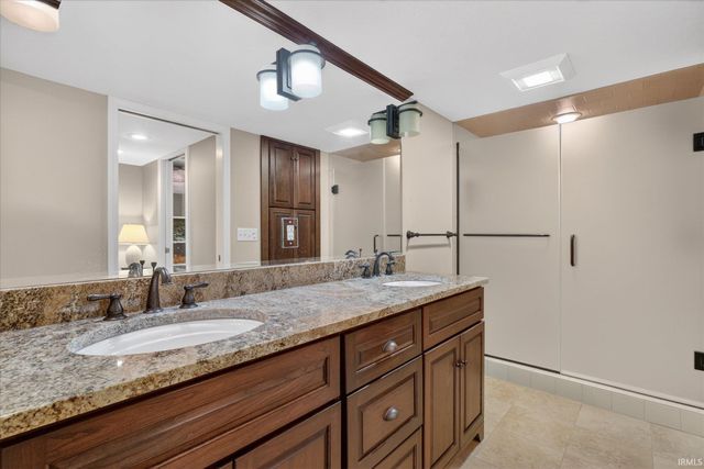 53475 Hansel Lane, South Bend, IN 46637