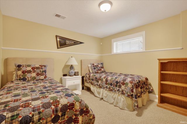 53475 Hansel Lane, South Bend, IN 46637