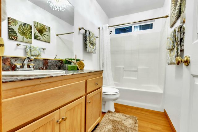 13250 Little York Close, Nevada City, CA 95959
