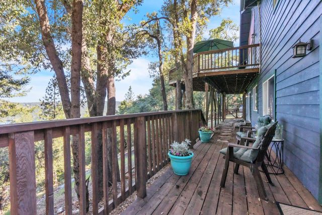 13250 Little York Close, Nevada City, CA 95959
