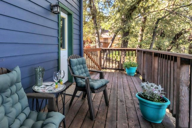 13250 Little York Close, Nevada City, CA 95959