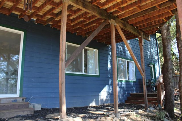 13250 Little York Close, Nevada City, CA 95959