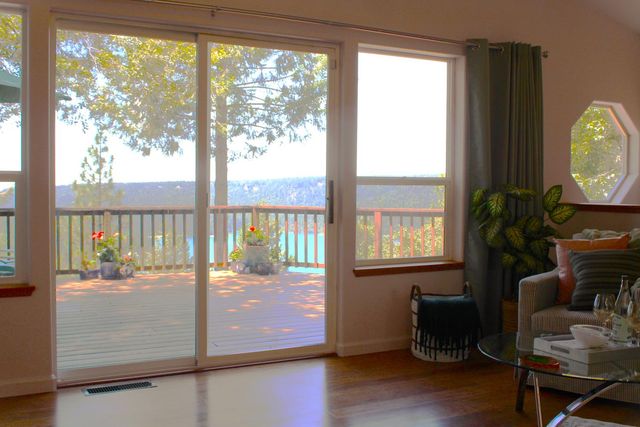 13250 Little York Close, Nevada City, CA 95959