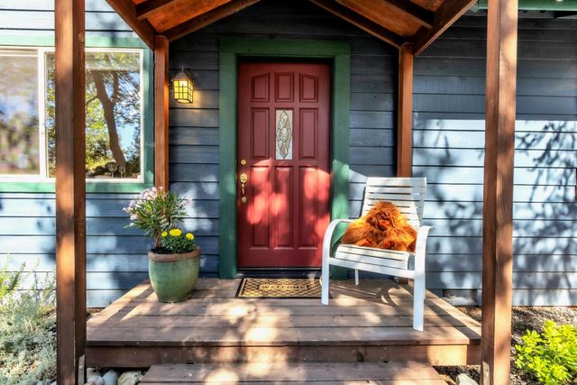13250 Little York Close, Nevada City, CA 95959