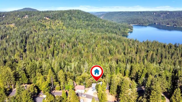 13250 Little York Close, Nevada City, CA 95959