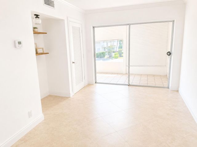 2131 NE 42nd Court 202e, Lighthouse Point, FL 33064
