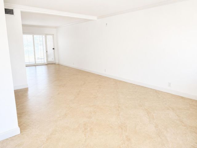 2131 NE 42nd Court 202e, Lighthouse Point, FL 33064