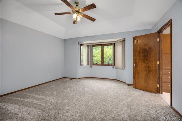 30531 Pembroke Street, Livonia, MI 48152