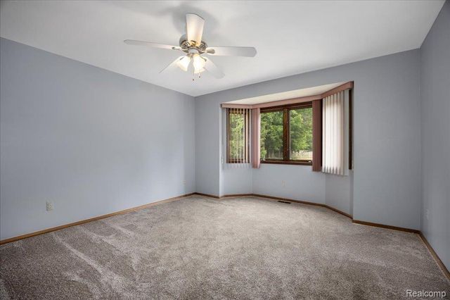 30531 Pembroke Street, Livonia, MI 48152
