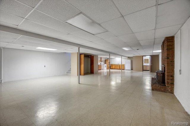 30531 Pembroke Street, Livonia, MI 48152