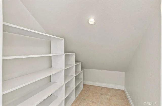 6912 Tahiti, Cypress, CA 90630