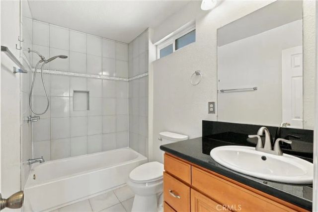6912 Tahiti, Cypress, CA 90630