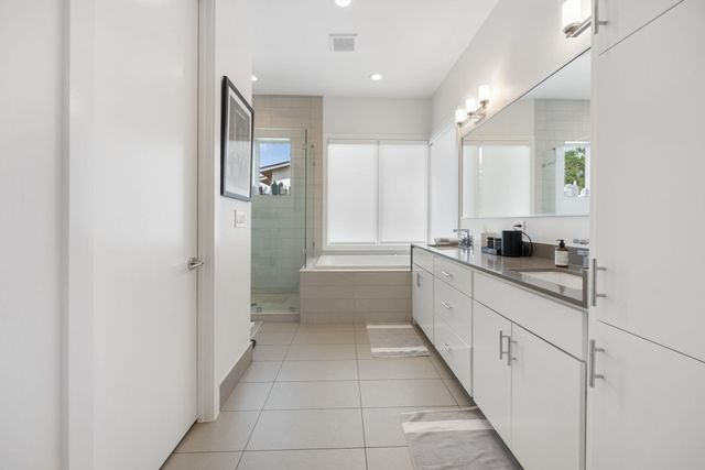 901 Bouldin Ave A, Austin, TX 78704