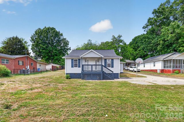 62 Roberta Road SW, Concord, NC 28027