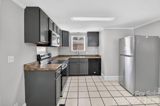 62 Roberta Road SW, Concord, NC 28027