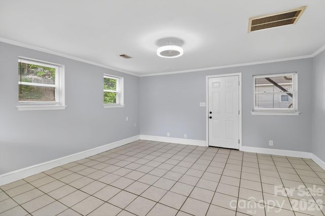 62 Roberta Road SW, Concord, NC 28027