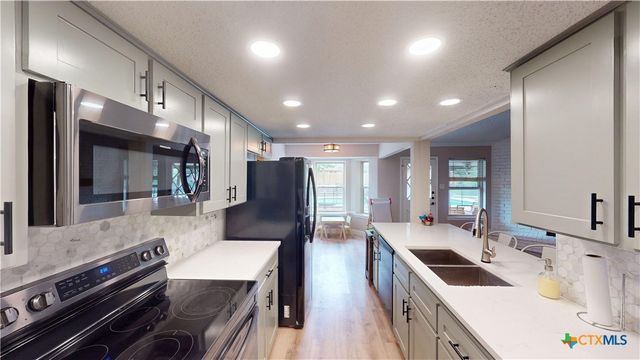 205 Red Oak Drive, Harker Heights, TX 76548