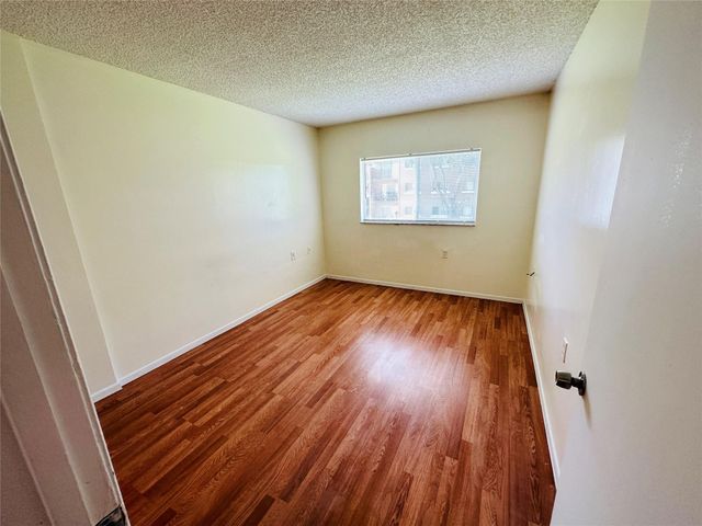 1203 N Benoist Farms Road 206, West Palm Beach, FL 33411